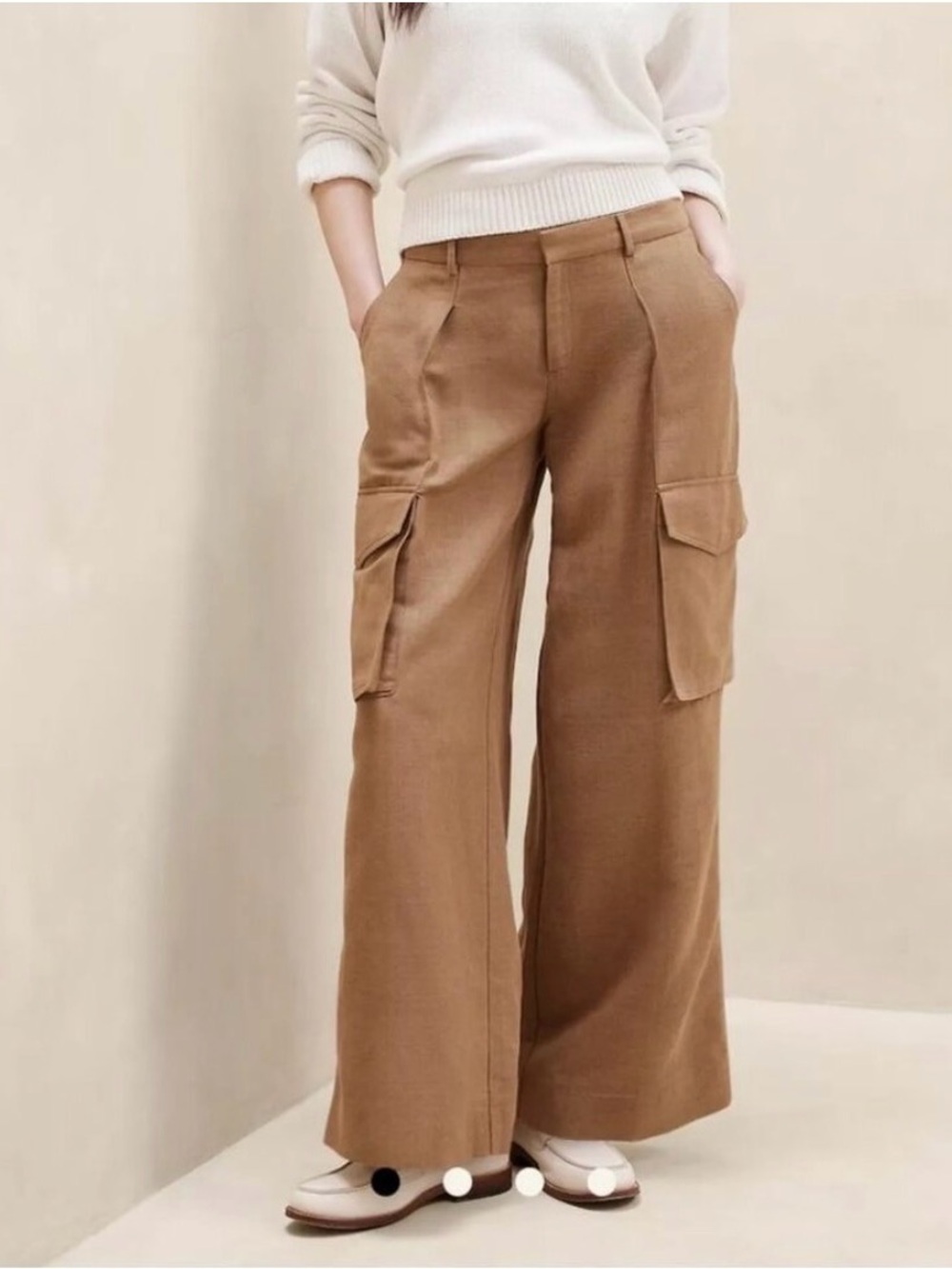 NWT Banana Republic Cargo Suit Pants wide Leg Linen Blend Cream Color - Size 12